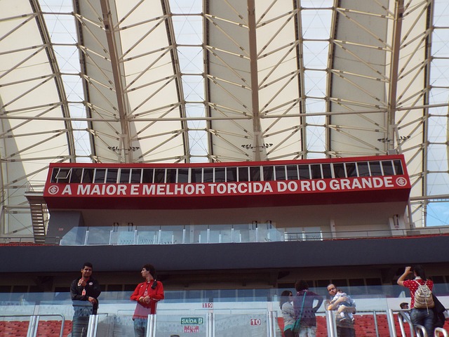 在这样竞争 在这样竞争